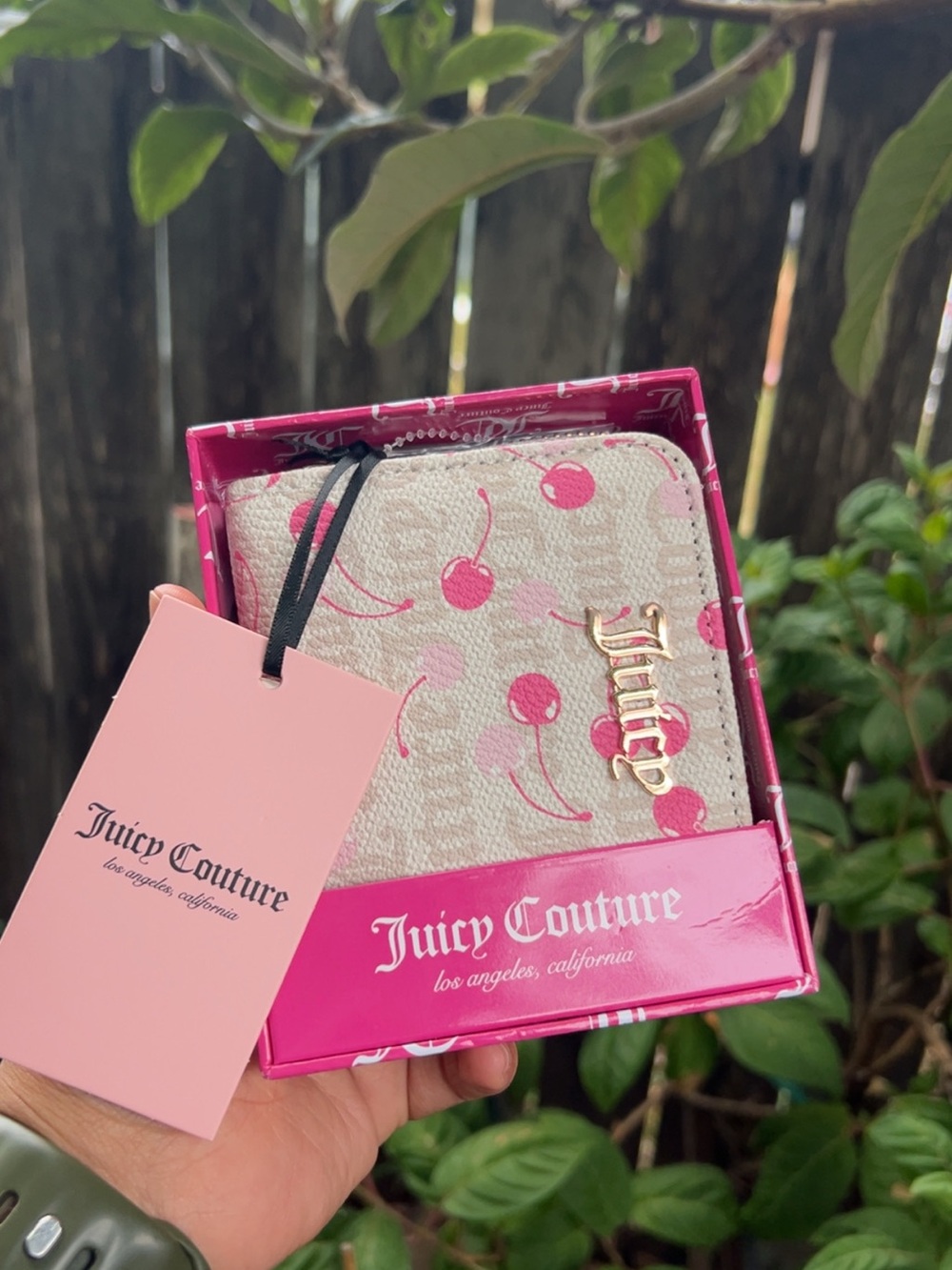 Juicy Couture Cherry Print Small Zip-Around Wallet - Pink & Cream